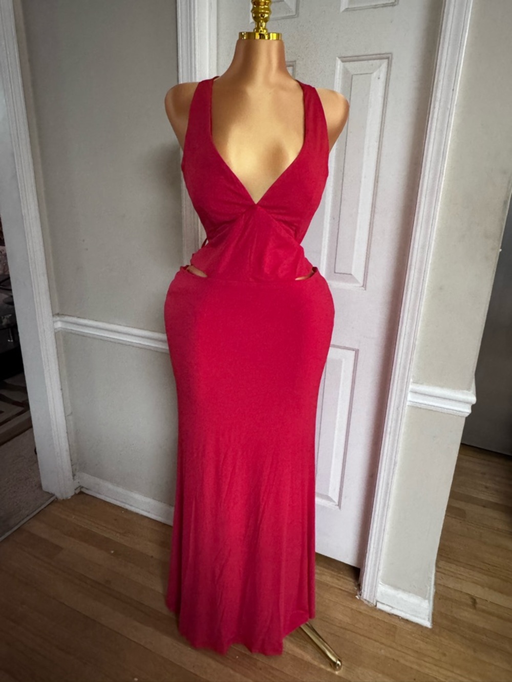 Red Cutout Maxi Dress - Sleek Women's Evening Gown